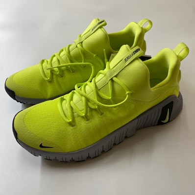 Nike Free Metcon 6 "Light Lemon Twist/Cement Grey/Black"
