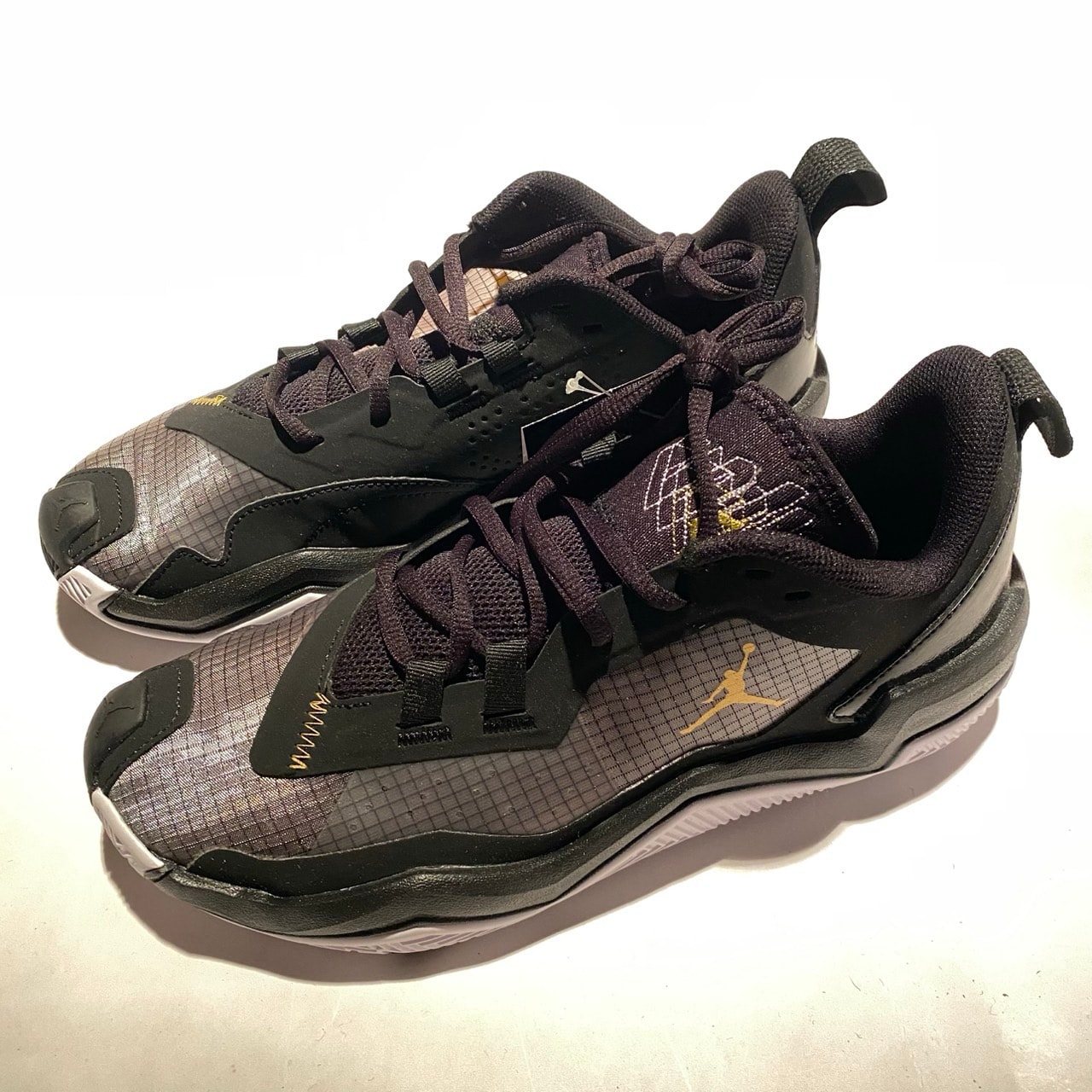 Nike Jordan One Take 4 "Black/White/Metallic Gold"