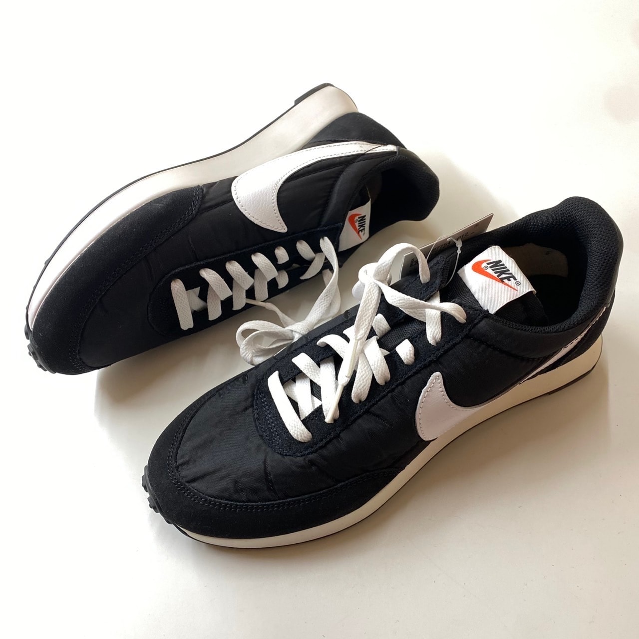 ナイキ エアテイルウィンド79 "ブラック/ホワイト"