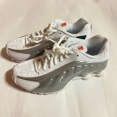 Nike Women's Shox R4 "White and Metallic Silver"