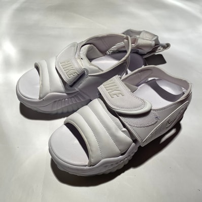 Nike Women's Air Adjust Force Sandal "White"