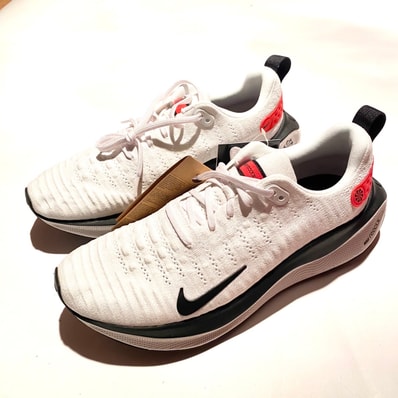 Nike InfinityRN 4 "White/Platinum Tint/Light Crimson/Velvet Brown"