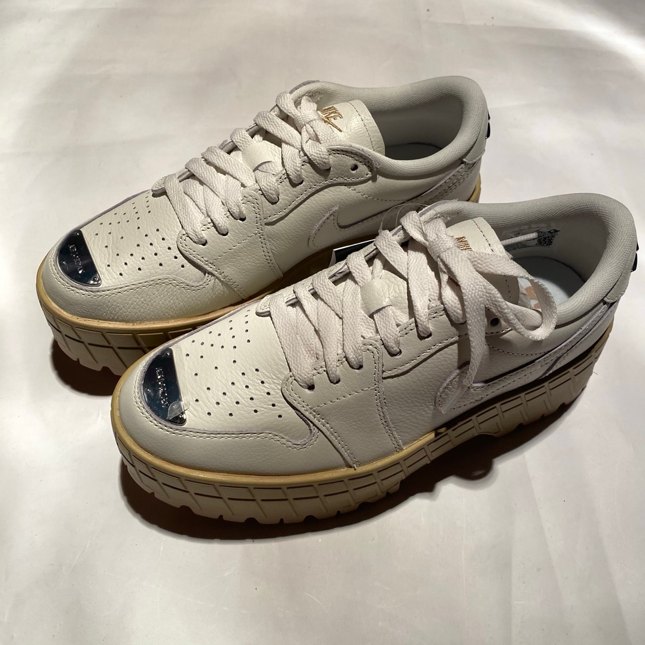Nike Women's Air Jordan 1 Brooklyn Low "Light Madder Root"