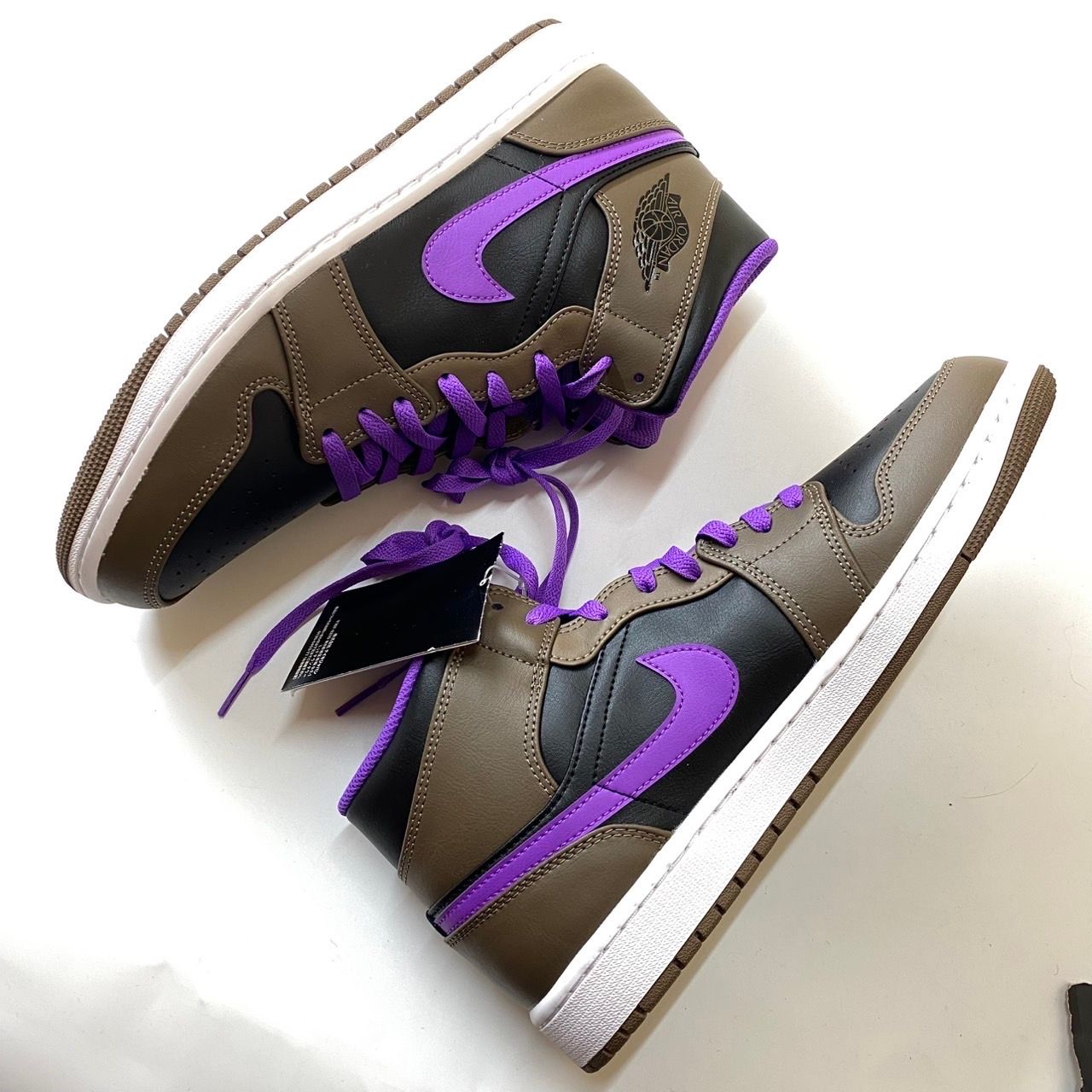 Nike Air Jordan 1 Mid "Palomino"