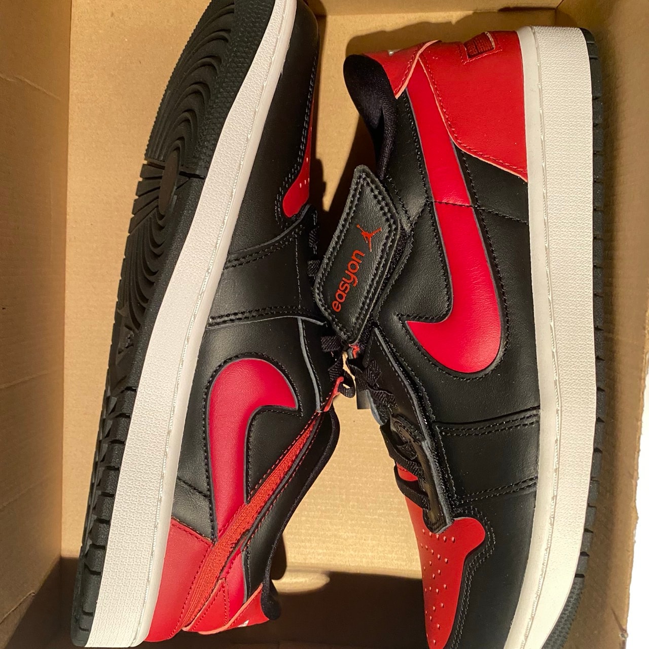 Nike Air Jordan 1 Low EasyOn "Bred"