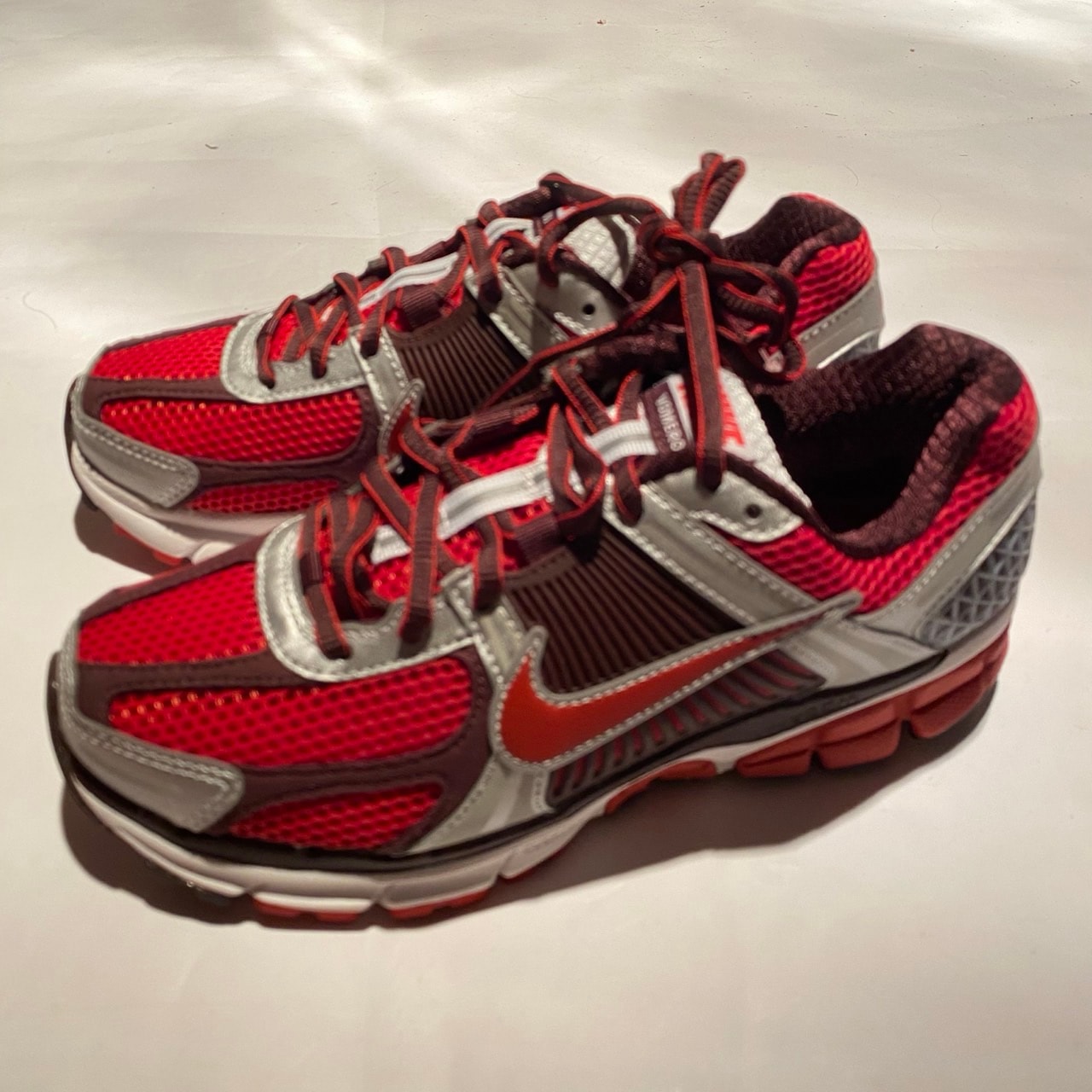 Nike Women's Zoom Vomero 5 "Mystic Red and Platinum"