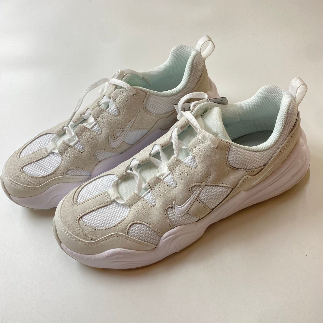 Nike Women's Tech Hera "White/Summit White"