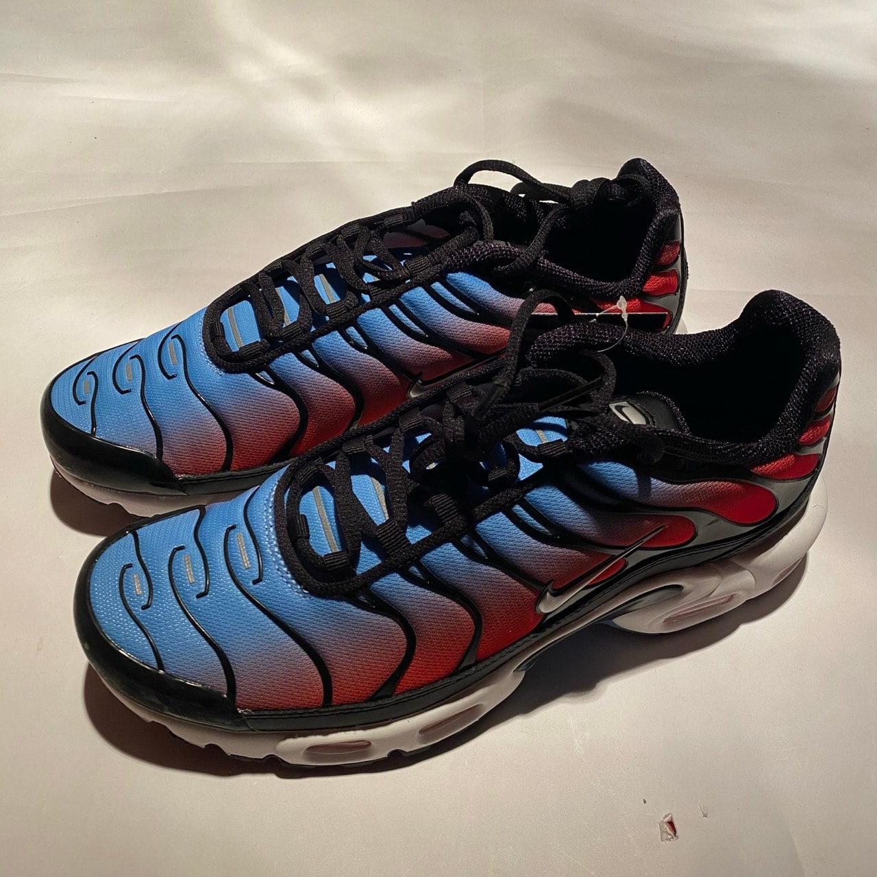 Nike Women's Air Max Plus "Black/University Blue/Light Crimson/Metallic Silver"