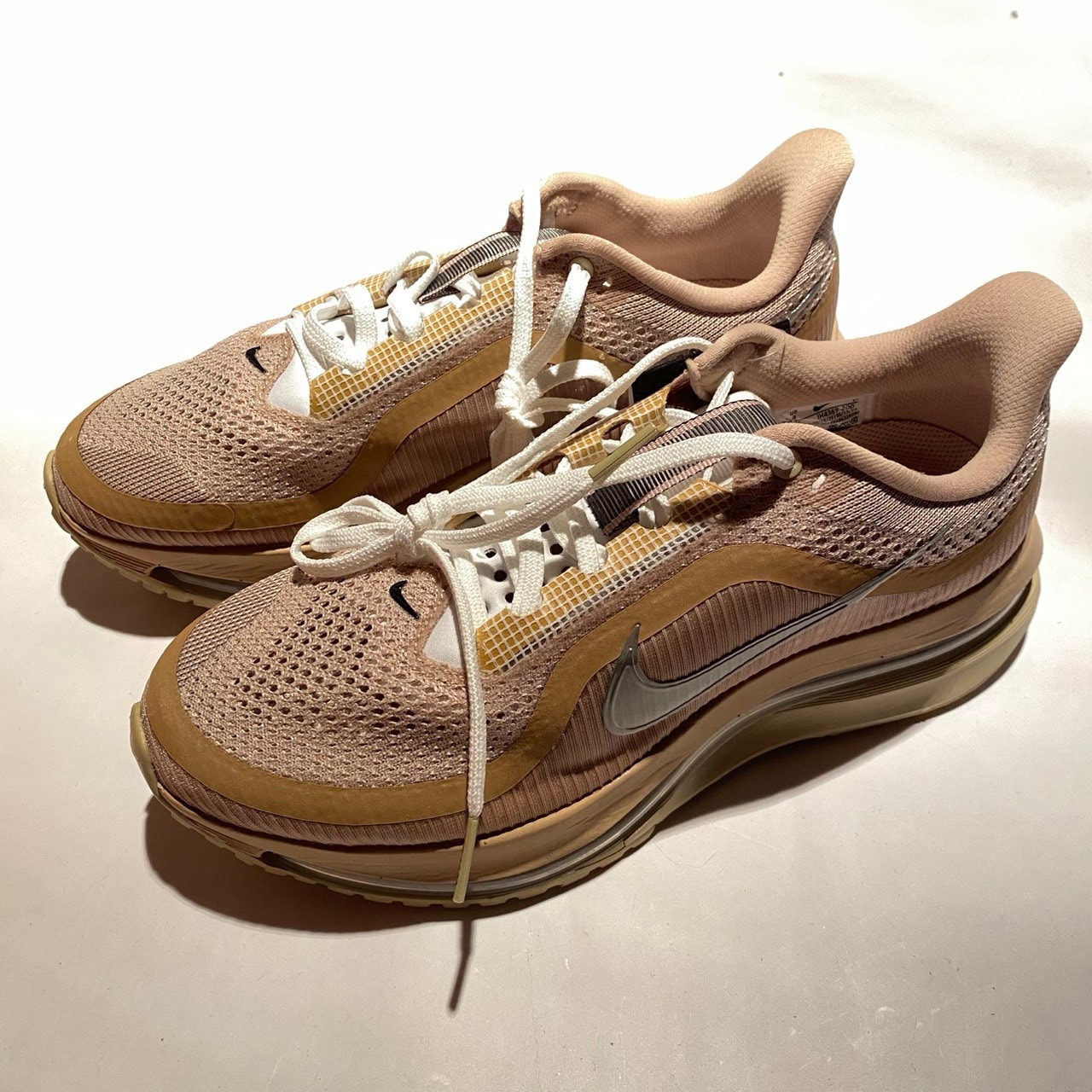 Nike Pegasus Premium "Mushroom"