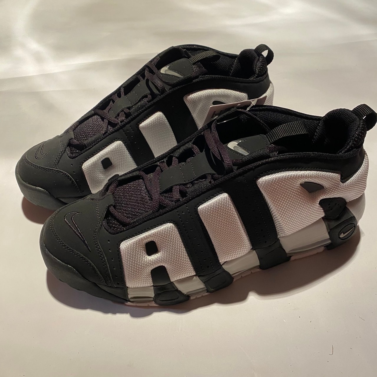 Nike Air More Uptempo Low "Black/Photon Dust"