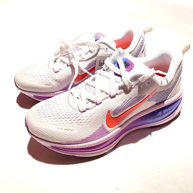 Nike Women's Vomero 18 "White/Violet Mist/Sapphire/Hot Lava"