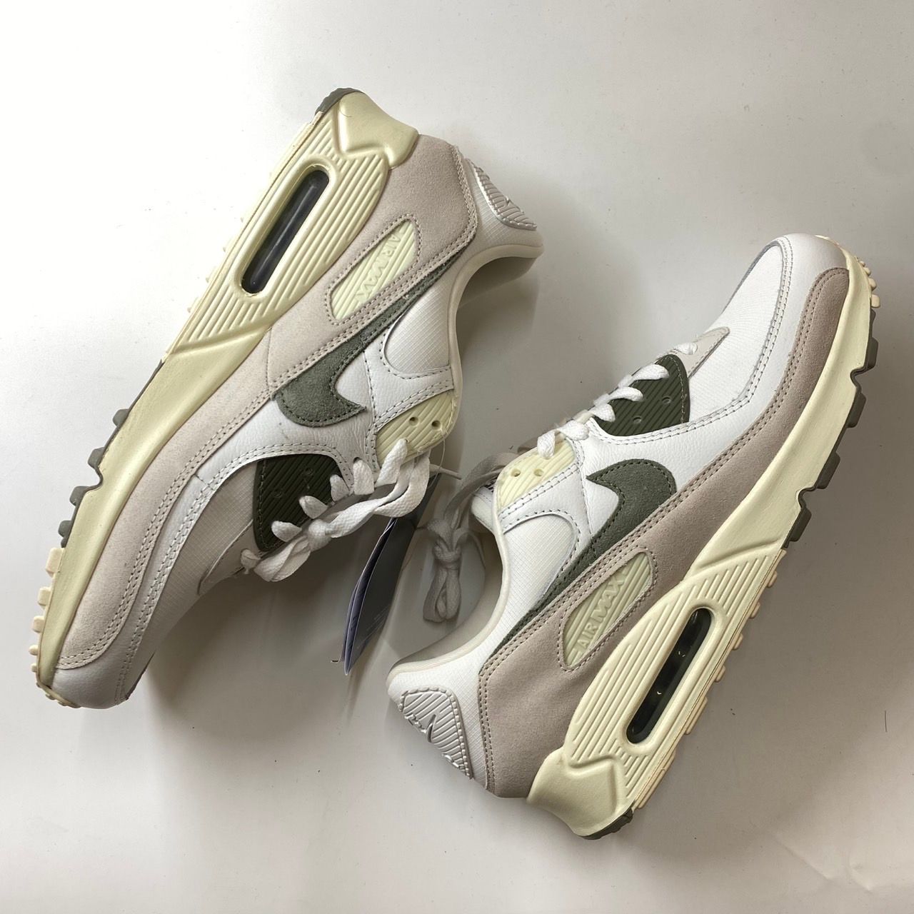 Nike Air Max 90 SE "White/Dark Stucco/Summit White/Phantom/Coconut Milk"