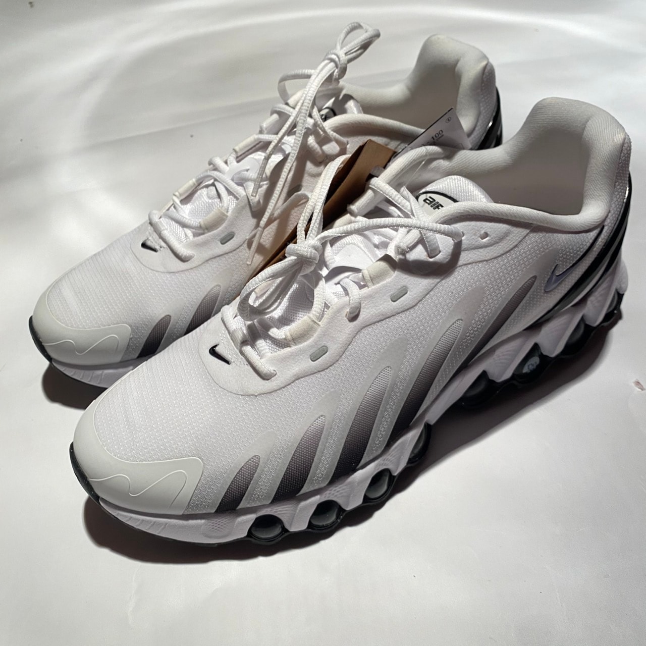 Nike Air Max DN8 "White/Black"