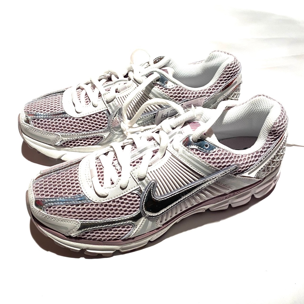 Nike Women's Zoom Vomero 5 "Vast Grey/Metallic Silver"