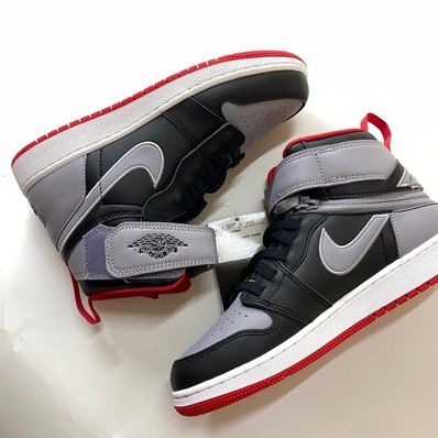 Nike GS Air Jordan 1 Hi FlyEase "Black/Cement Gray/White/Fire Red"