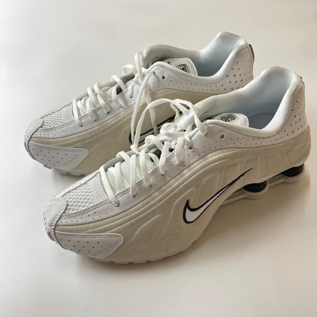 Nike Women's Shox R4 "Black/White"