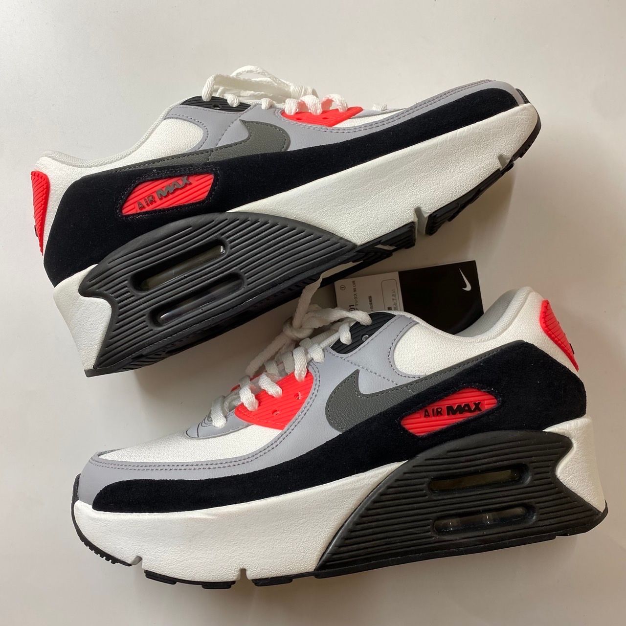 Nike Women's Air Max 90 LV8 "Summit White/Black/Wolf Grey/Smoke Grey"