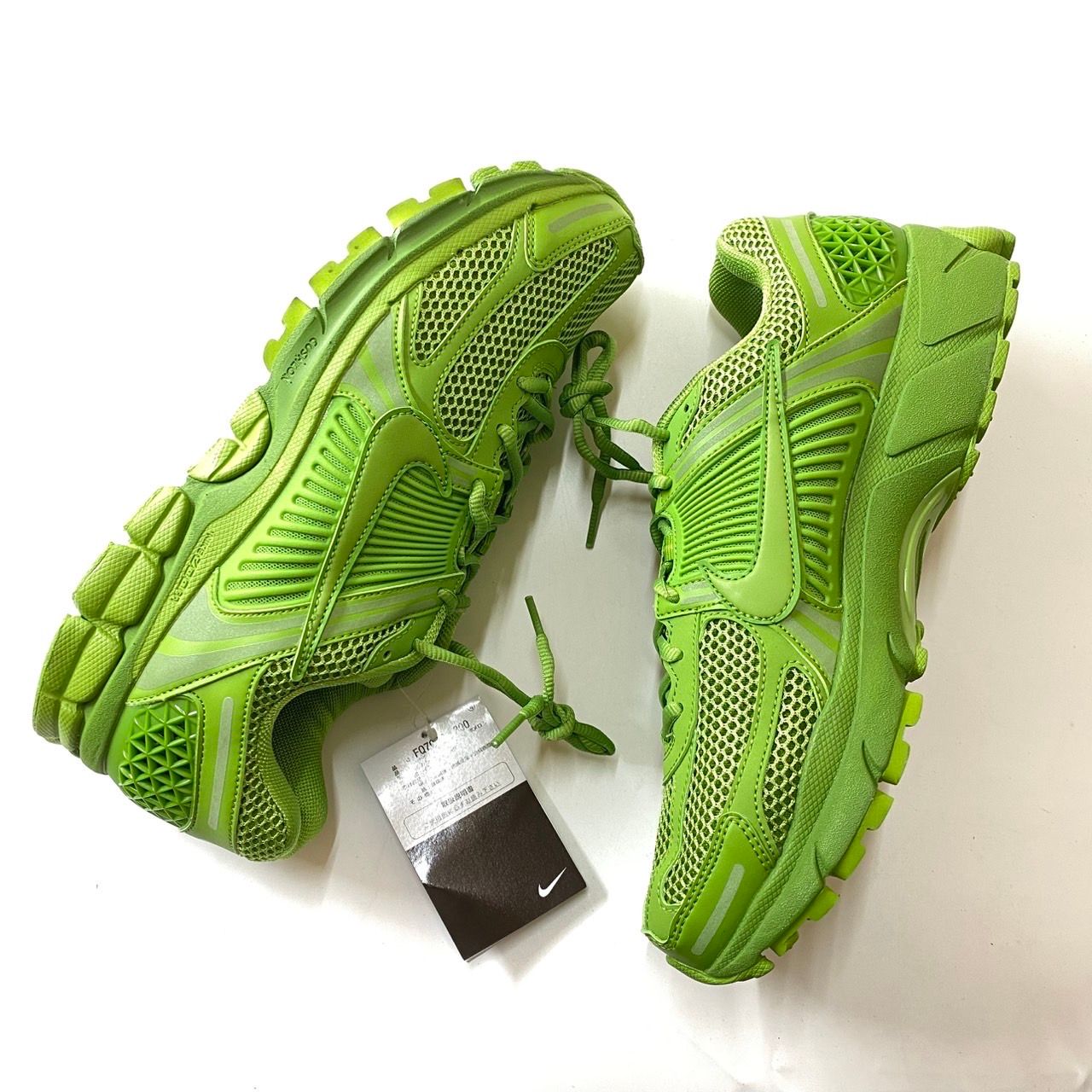 Nike Women's Zoom Vomero 5 "Chlorophyll and Altitude Green"