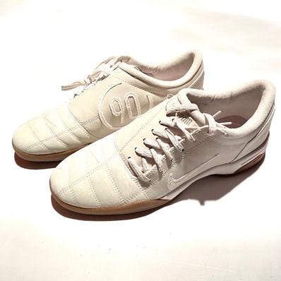 Nike Women's Total 90 3 SP "Sail"