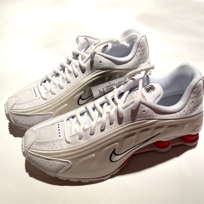 Nike GS Shox R4 "White/Phantom/Picante Red/White"