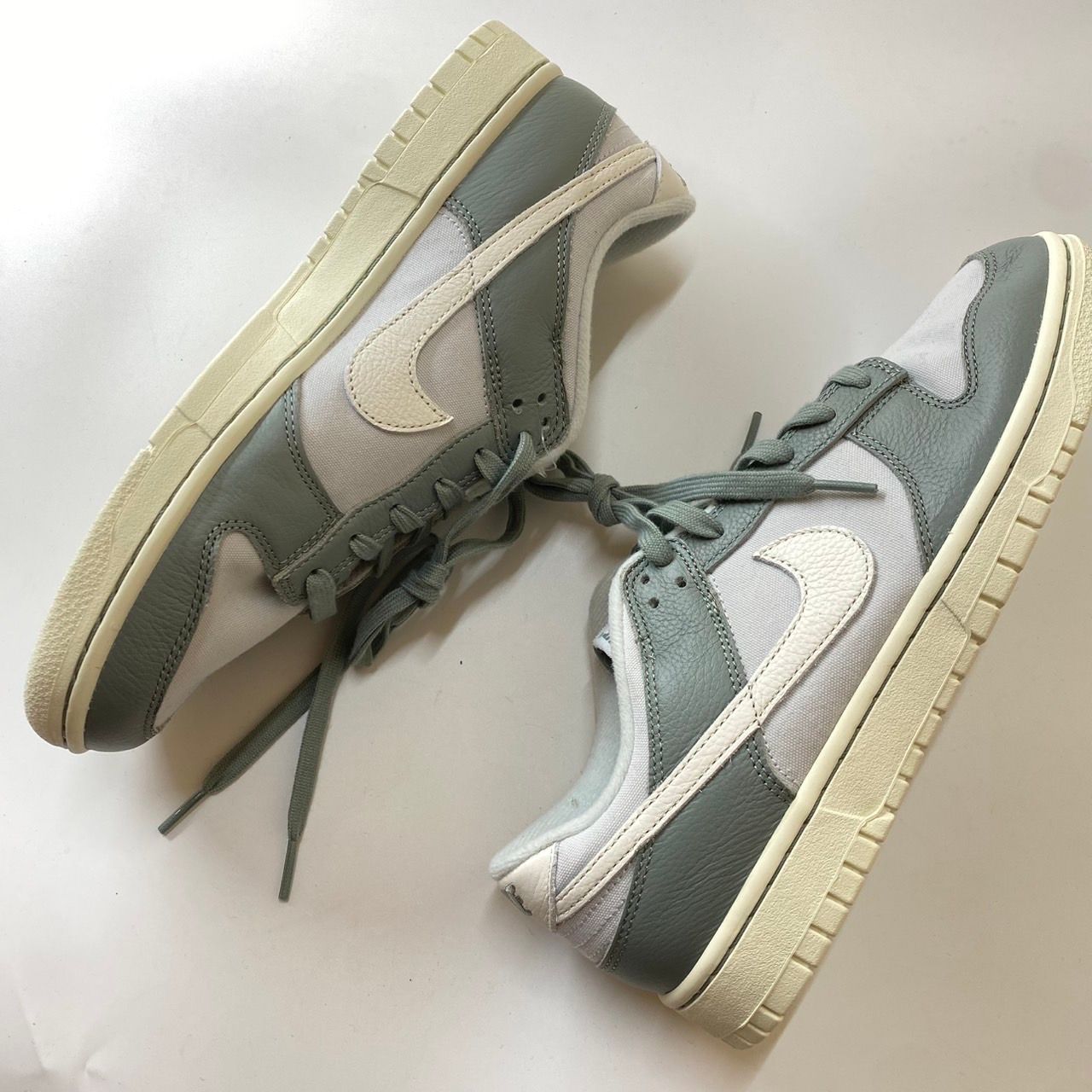 Nike Dunk Low PRM "Mica Green"