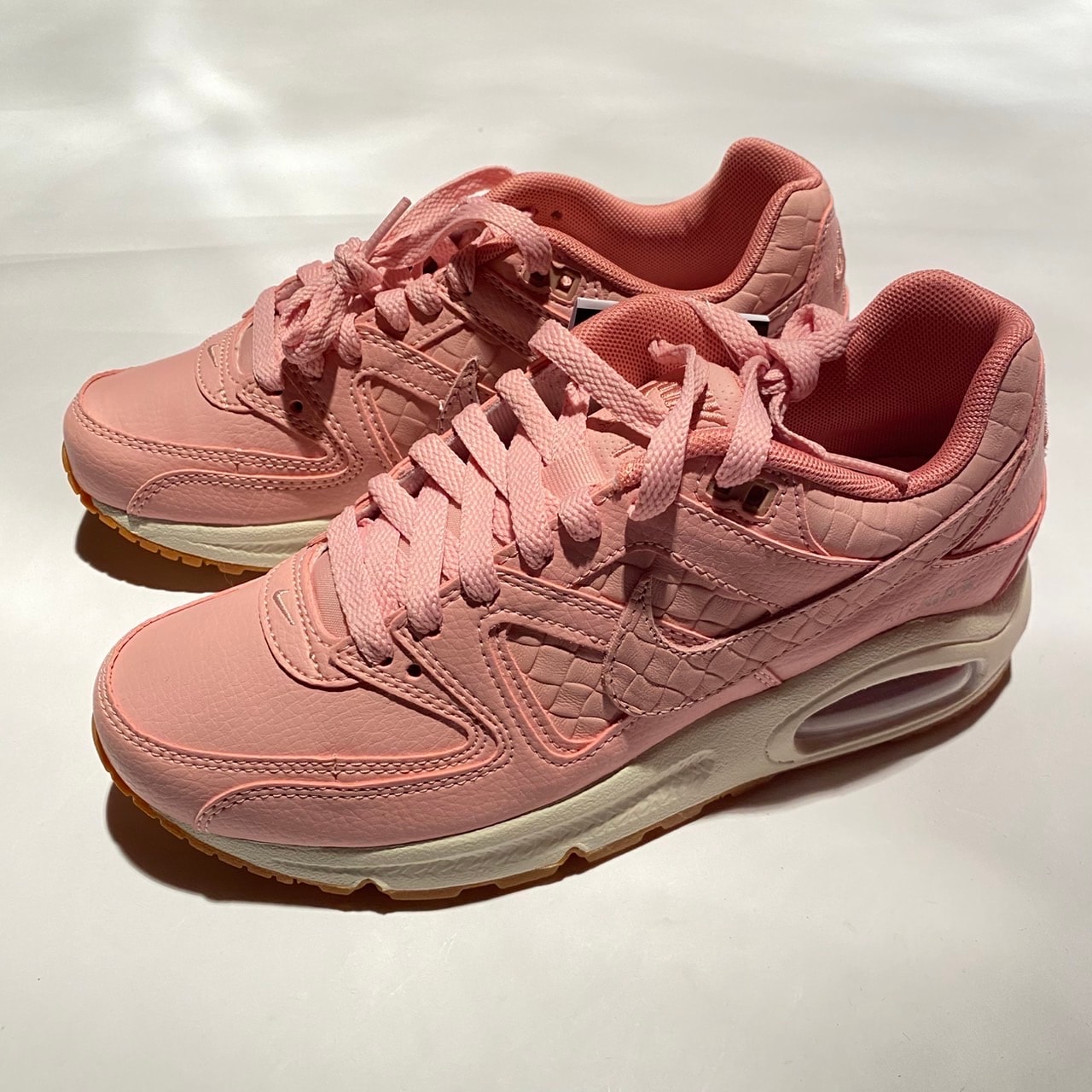 Nike Women's Air Max Command PRM "Pink Glaze/Sail/Red Stardust/Pink Glaze"
