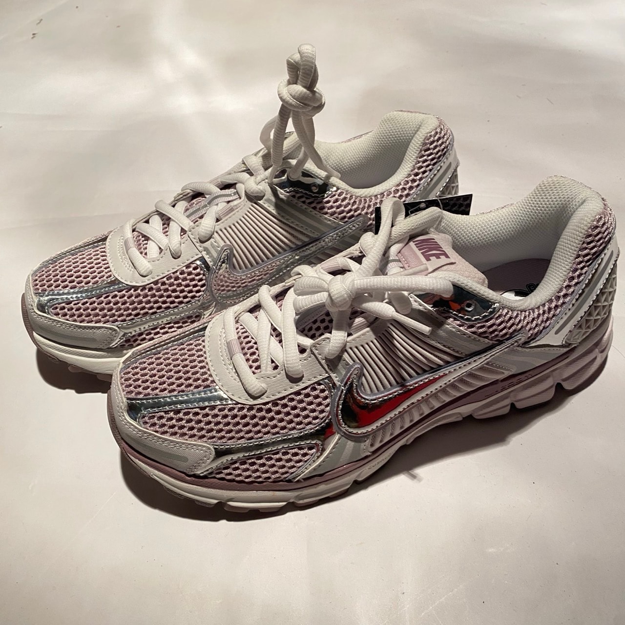 Nike Women's Zoom Vomero 5 "Vast Grey/Metallic Silver"
