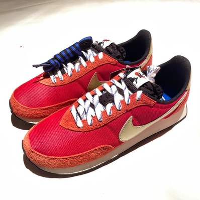 Nike Waffle Trainer 2 SD "Gym Red/Mettalic Gold"