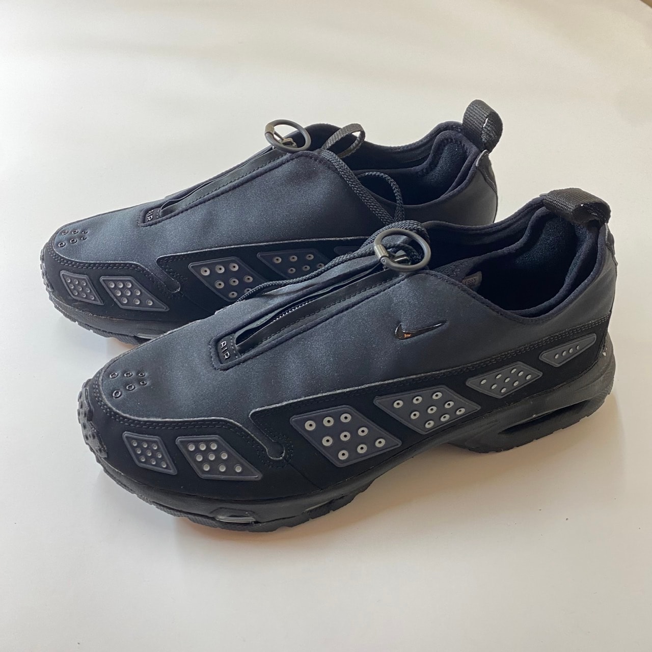 Nike Women's Air Max SNDR "Black and Silver"