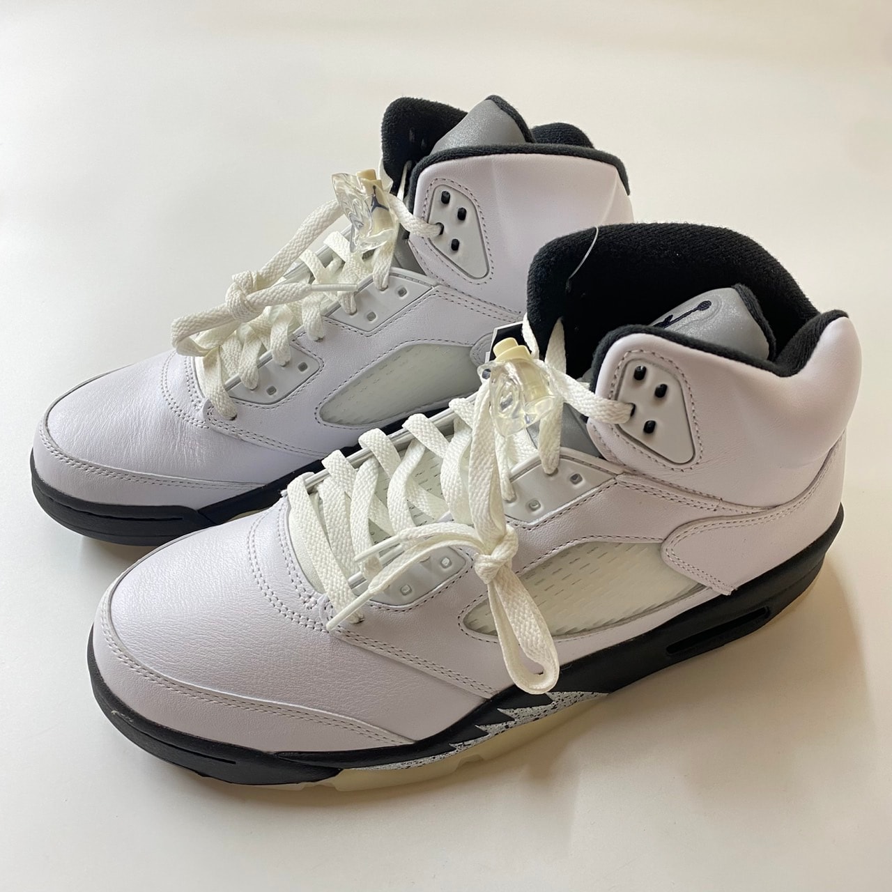 ジョーダン エアジョーダン5 (JORDAN Air Jordan 5) の新作・中古通販