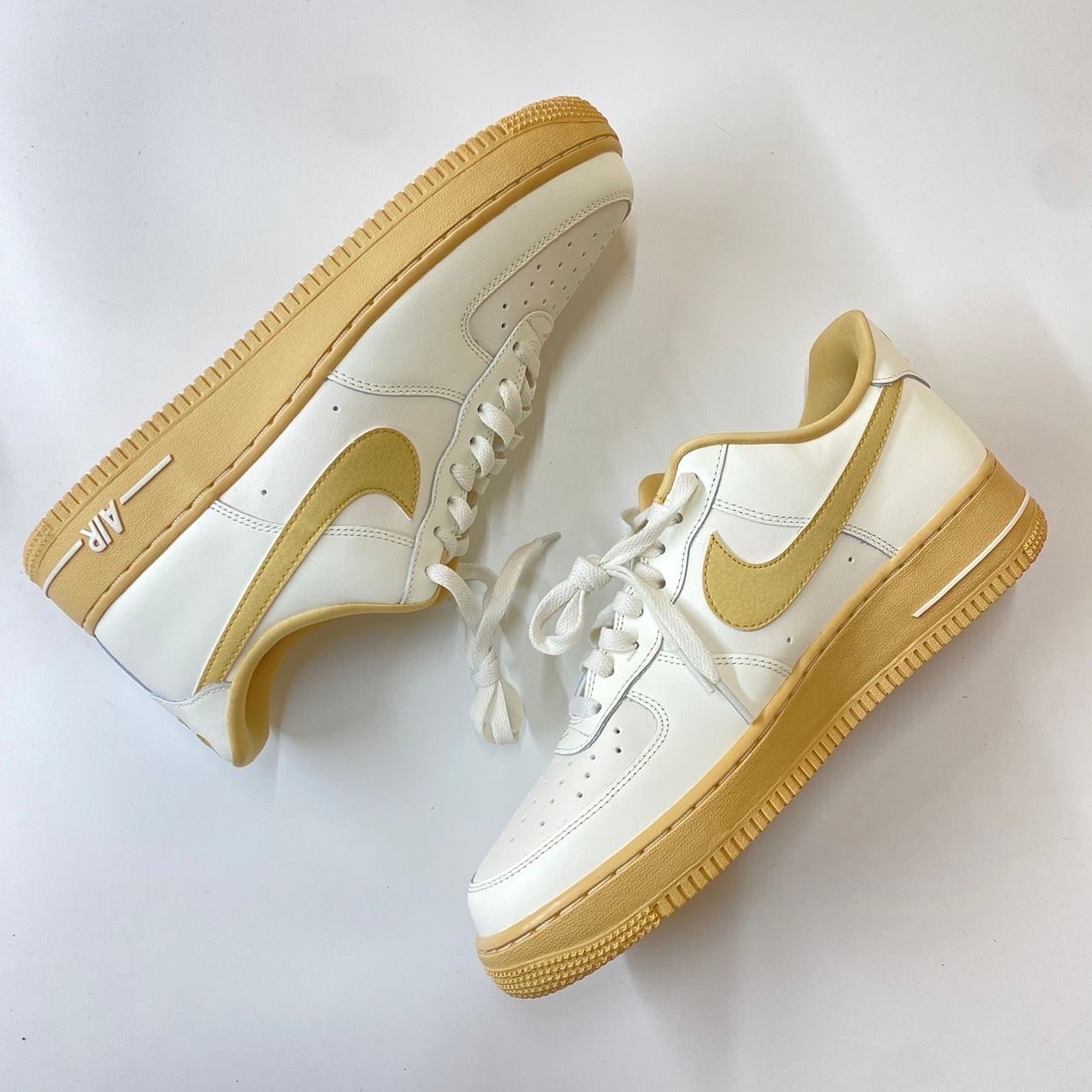 Nike Women's Air Force 1 Low '07 "Sail/Vintage Green/Sesame"