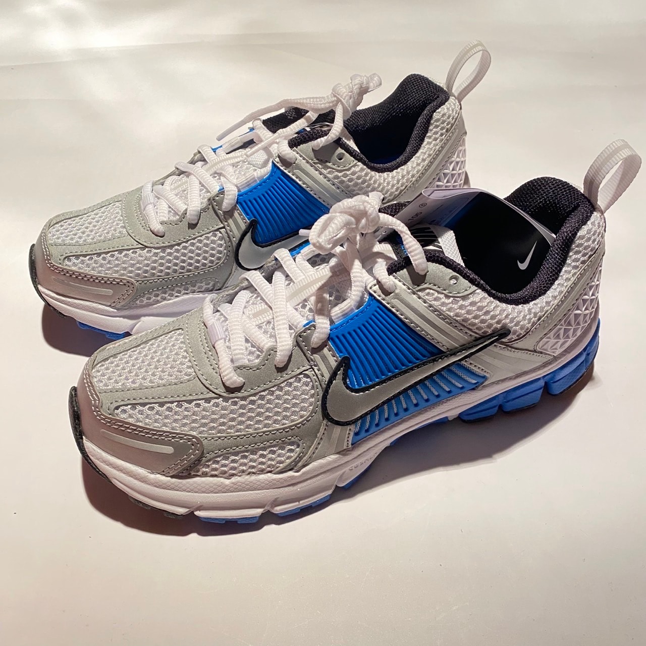 Nike GS Zoom Vomero 5 "White/Metallic Silver"