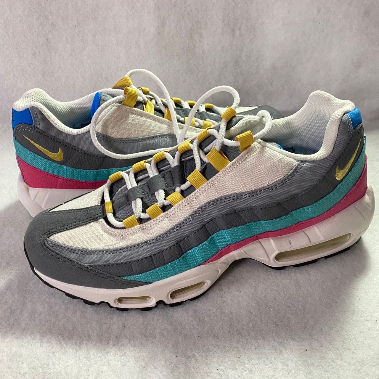 新品★27cm★NIKE ナイキ AIRMAX CIRRO SLIDE ナイキ エアマックス CIRRO スライド (メンズサンダル) 価格比較