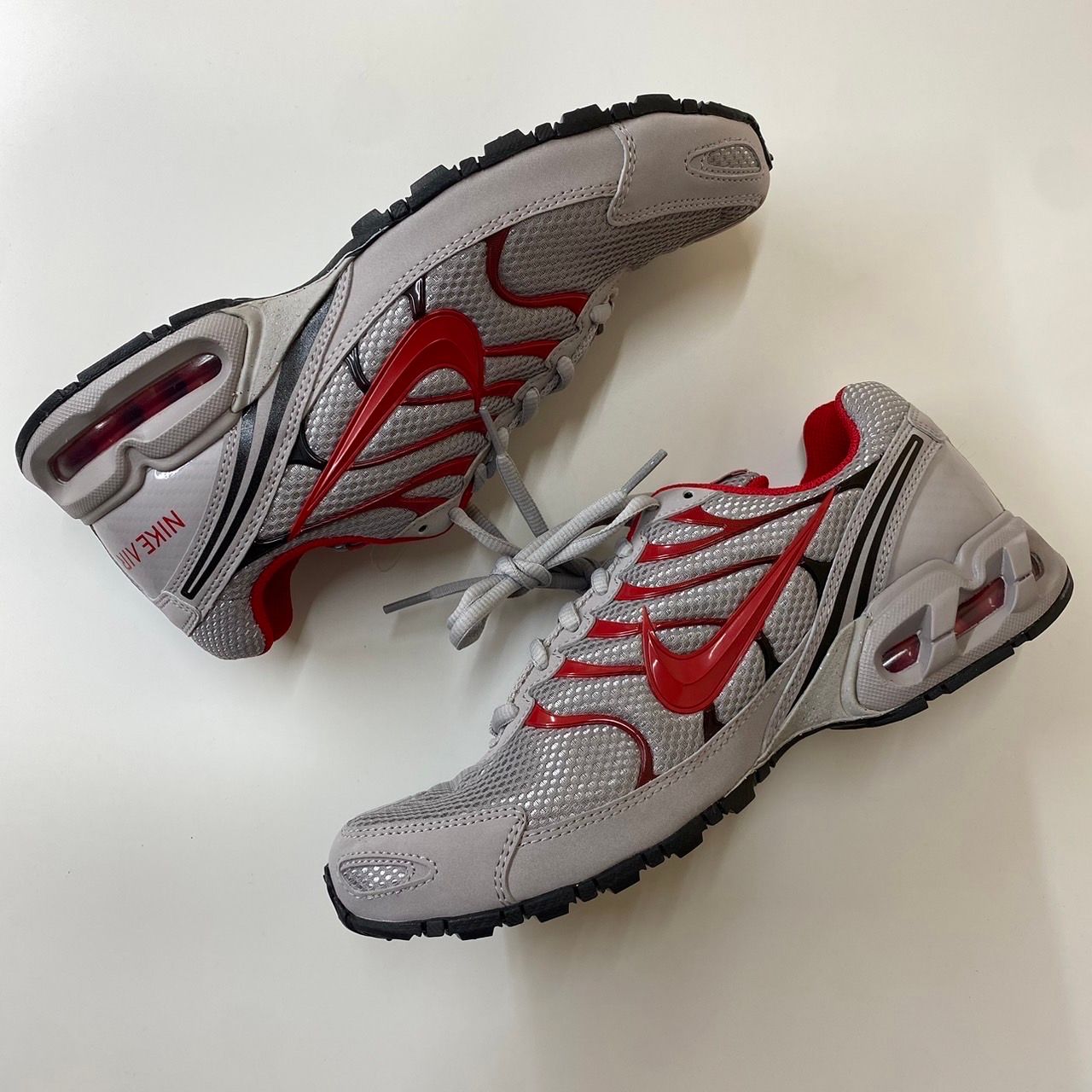 Nike Air Max Torch 4 "Atmosphere Grey/University Red"