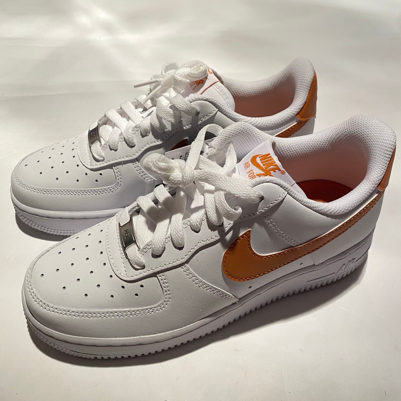 Nike Air Force 1 Low '07 "White/Monarch"