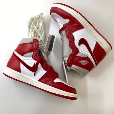 Nike Women's Air Jordan 1 High OG "Newstalgia"