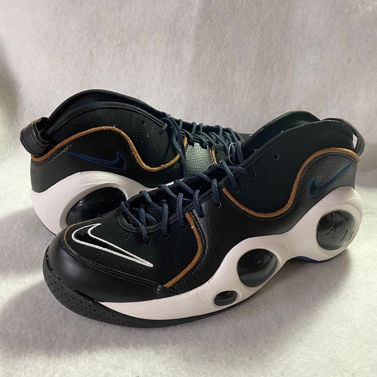 Nike Air Zoom Flight 95 "Black and Valerian Blue"