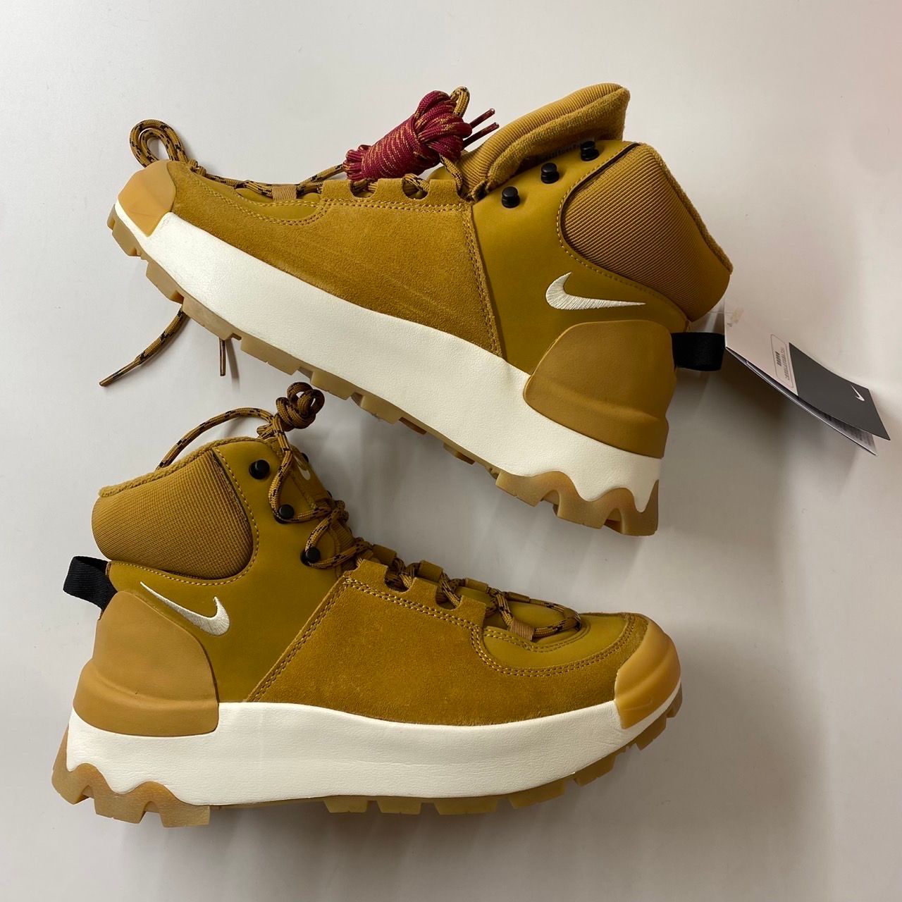 Nike Women's City Classic "Wheat/Black/Gum Light Brown/Sail"