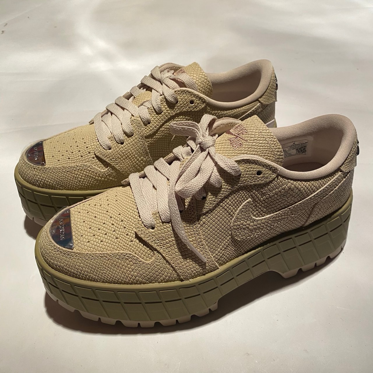 Nike Women's Air Jordan 1 Brooklyn Low "Rattan"