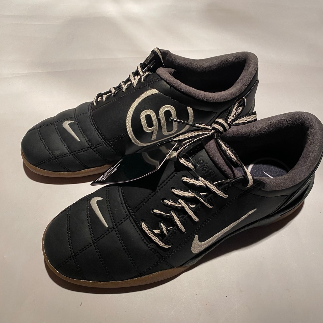 Nike Women's Total 90 3 SP "Black/Gum"