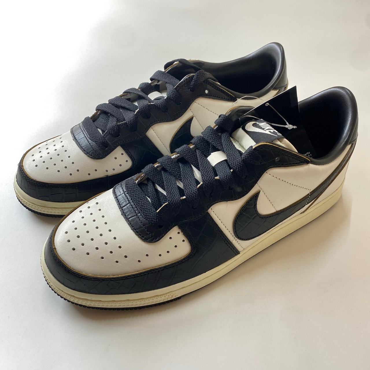Nike Terminator Low PRM "Phantom and Black"