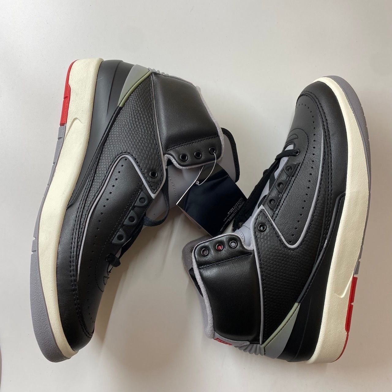 Nike Air Jordan 2 Retro "Black Cement"