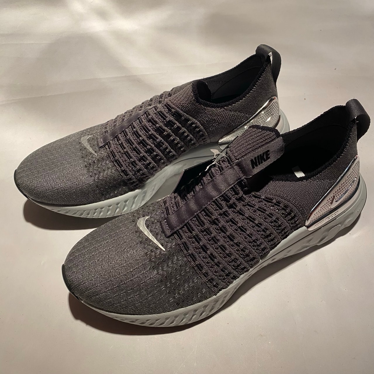 Nike React Phantom Run Flyknit 2 "Iron Grey/Metallic Silver/Black"