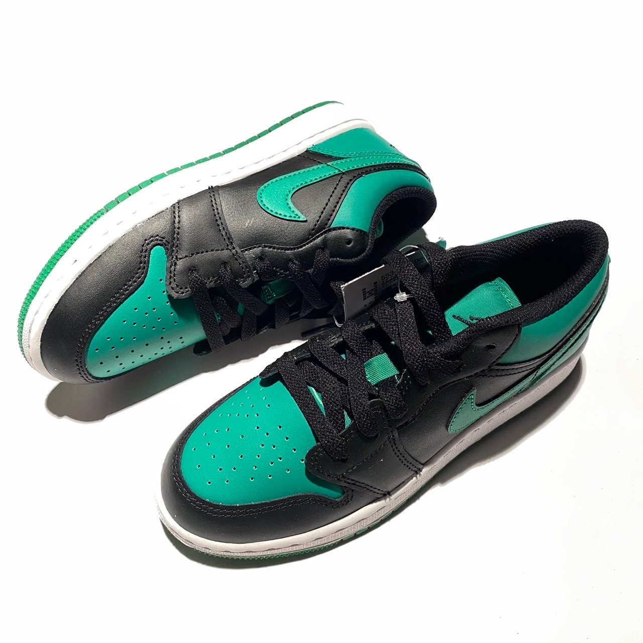 Nike GS Air Jordan 1 Low "Lucky Green"