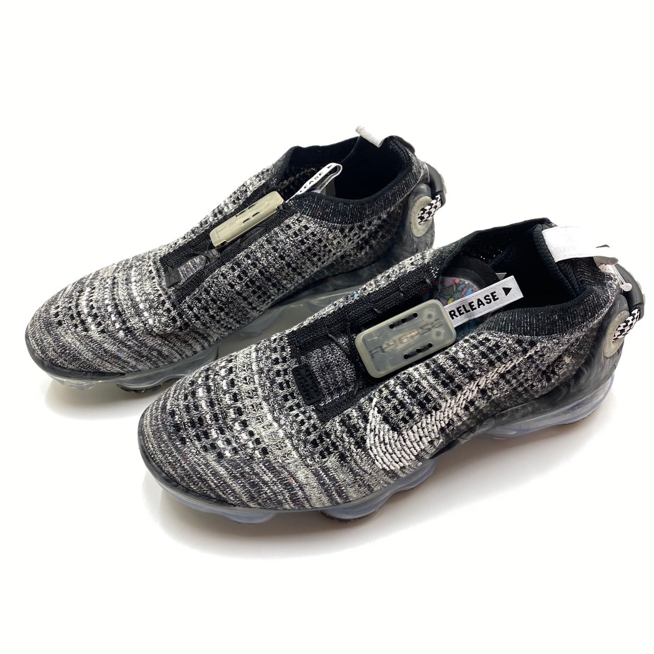 NIKE Women's VAPORMAX 2020 FLYKNIT "OREO"