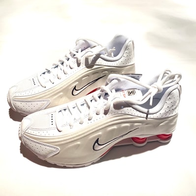 Nike GS Shox R4 "White/Phantom/Picante Red/White"