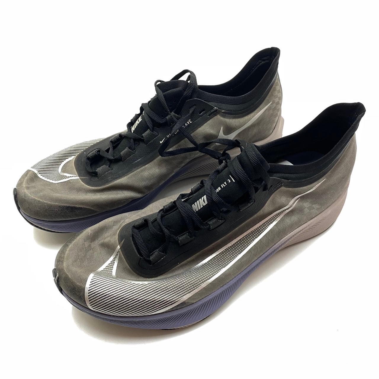 人気カラー！ナイキNIKE ズームフライ3 27.5センチ　新品 ナイキ ズーム フライ。ズーム フライ 3が登場。.オンラインストア