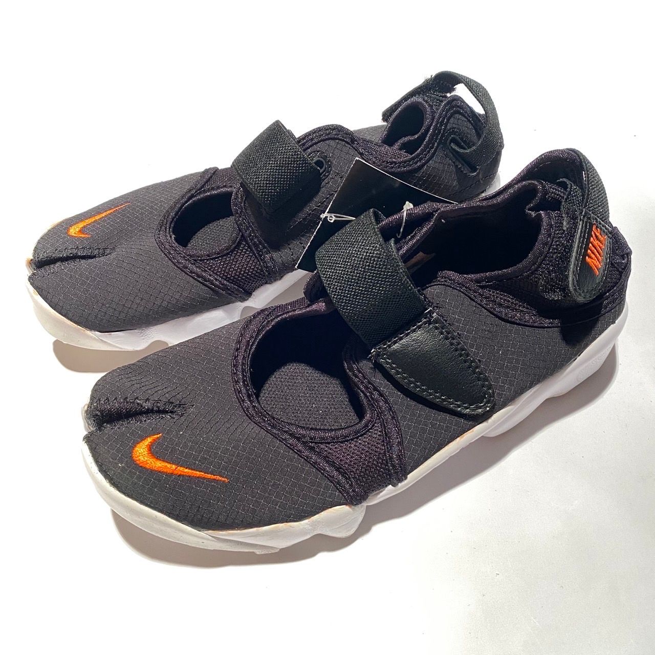 Nike Women's Air Rift Breathe "Black/White/Rush Orange"