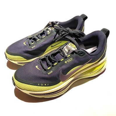 Nike Women's Vomero 18 GORE-TEX "Seaweed/Light Liquid Lime/Cyber/Seaweed"