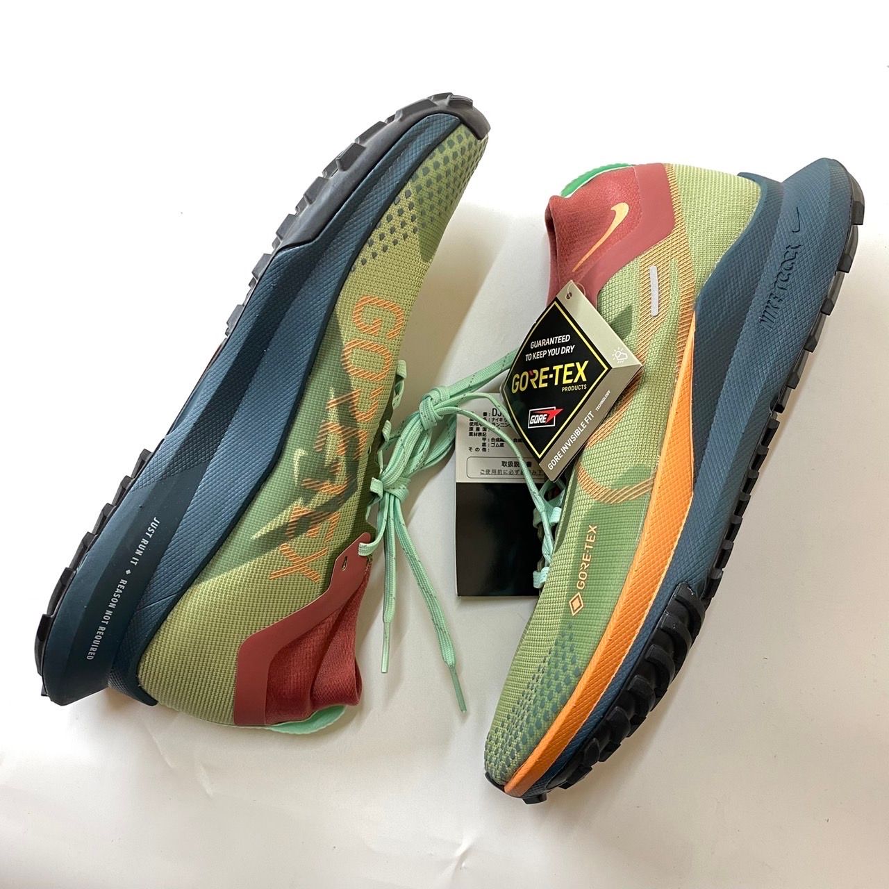 Nike React Pegasus Trail 4 Gore-Tex "Alligator/Mint Foam/Canyon Last/Orange Trance"